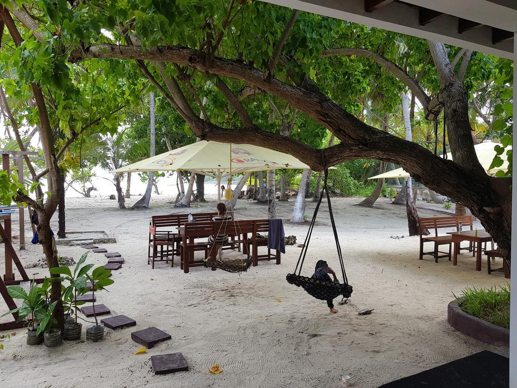 Surf Deck Hotel Thulusdhoo Exterior foto